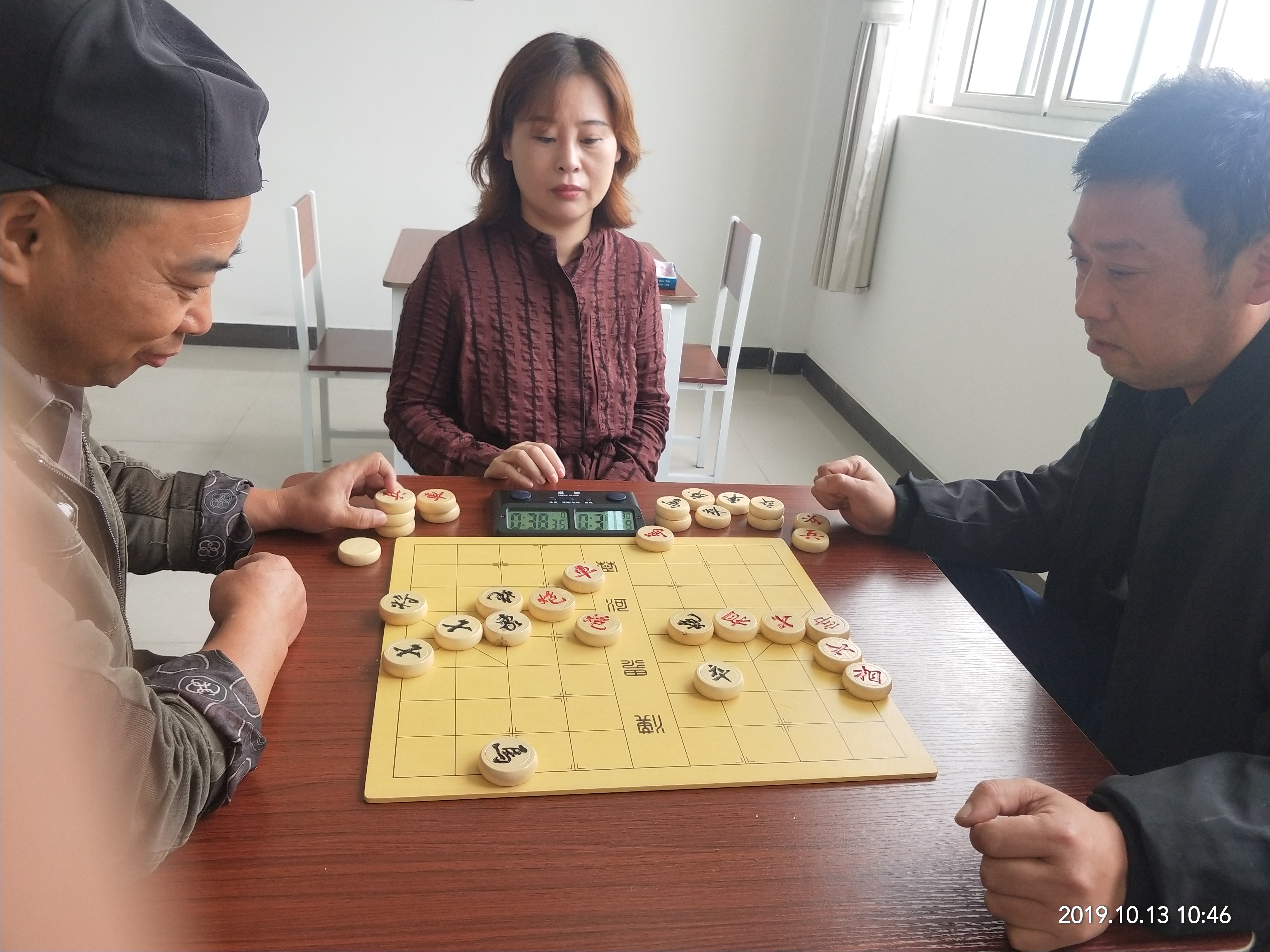 公司工会举办象棋比赛
