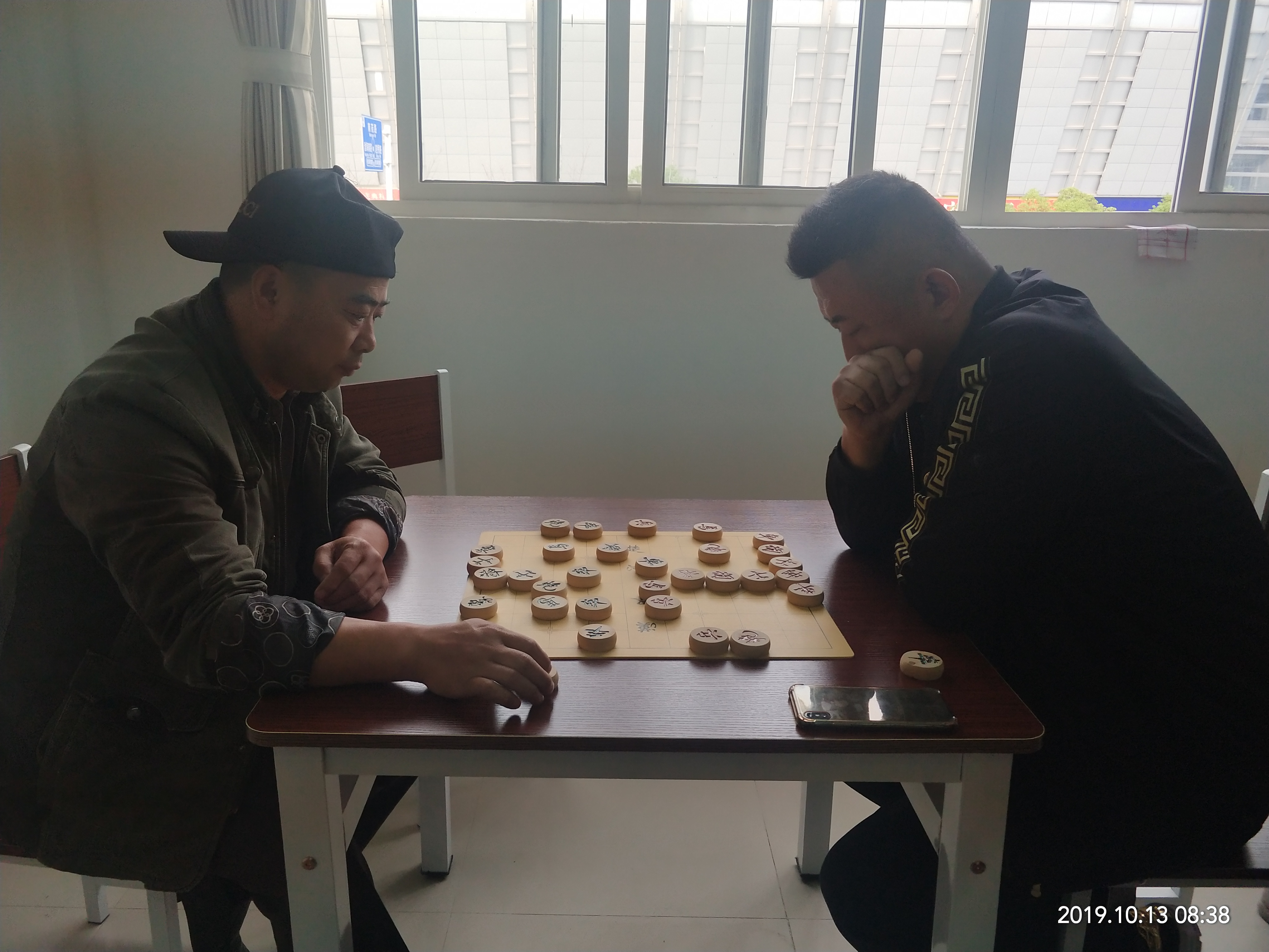 公司工会举办象棋比赛