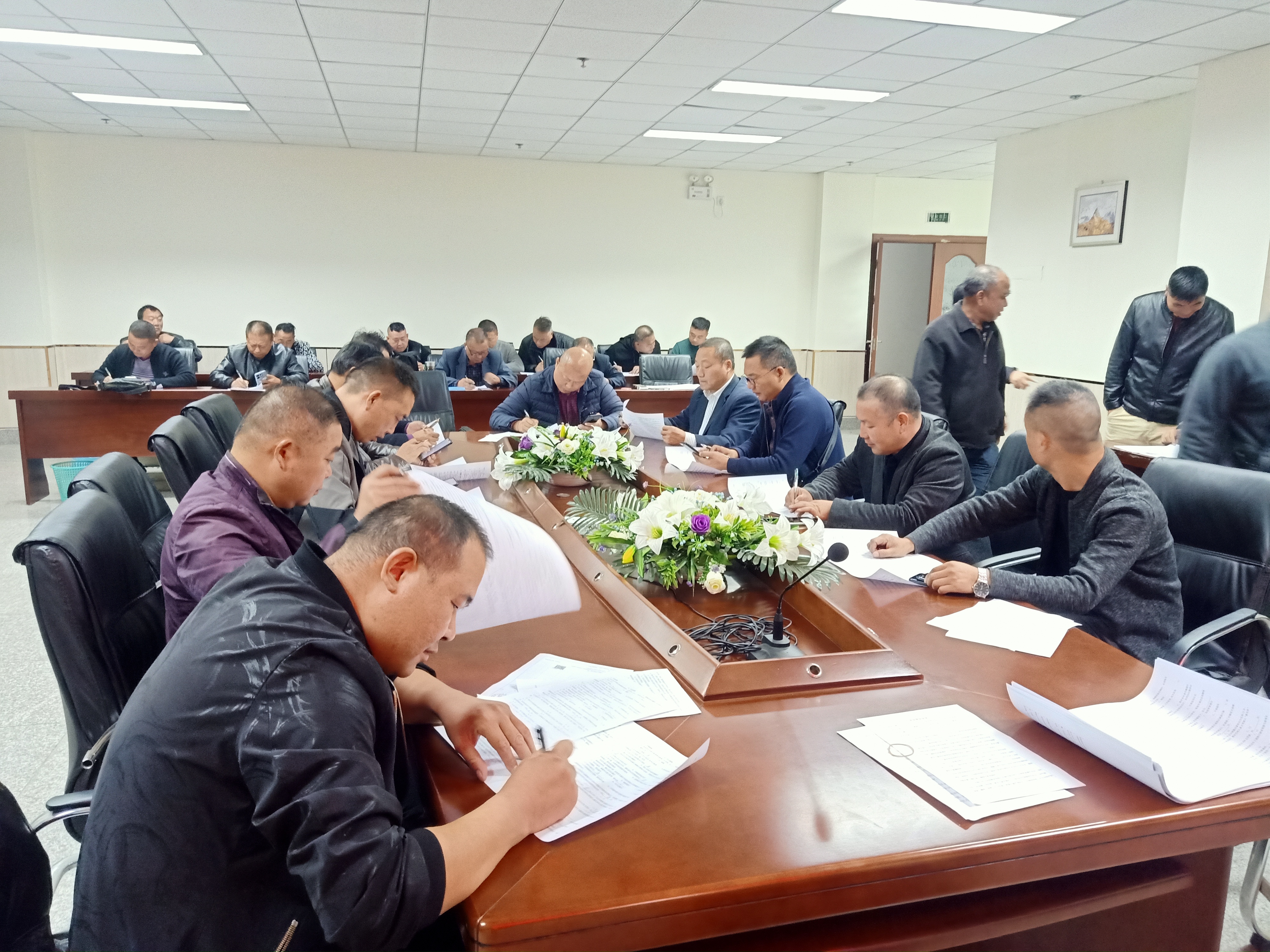 客运公司举行驾驶员2023年度理论考核