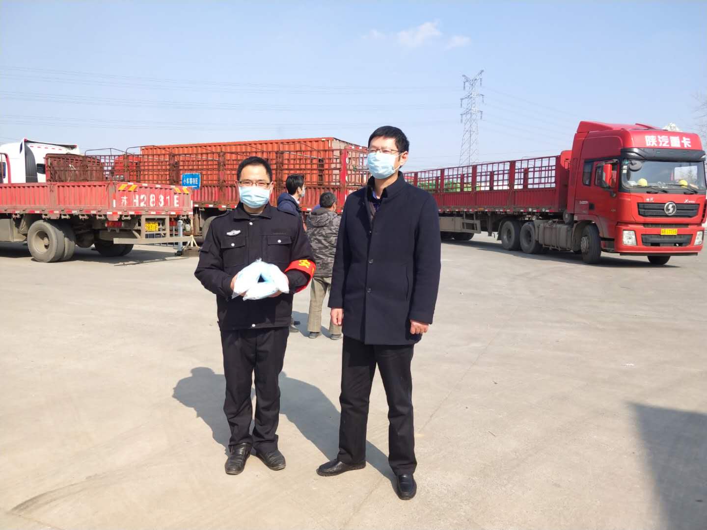 心系基层送口罩  特殊关怀防疫情