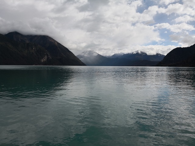 摄影：最美西藏之高原湖泊（叶健）